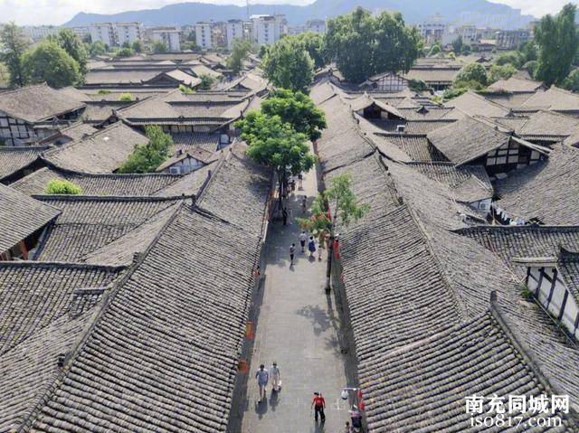 阆中古城不仅有丰富的历史文化，还有着独特的民俗风情！-4.jpg