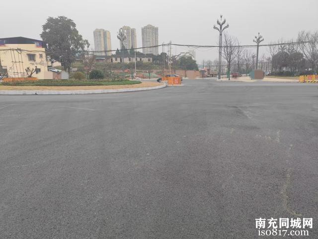 蓬安县桑梓小学周边的这条“断头路”已经通畅，网友提出建言-2.jpg